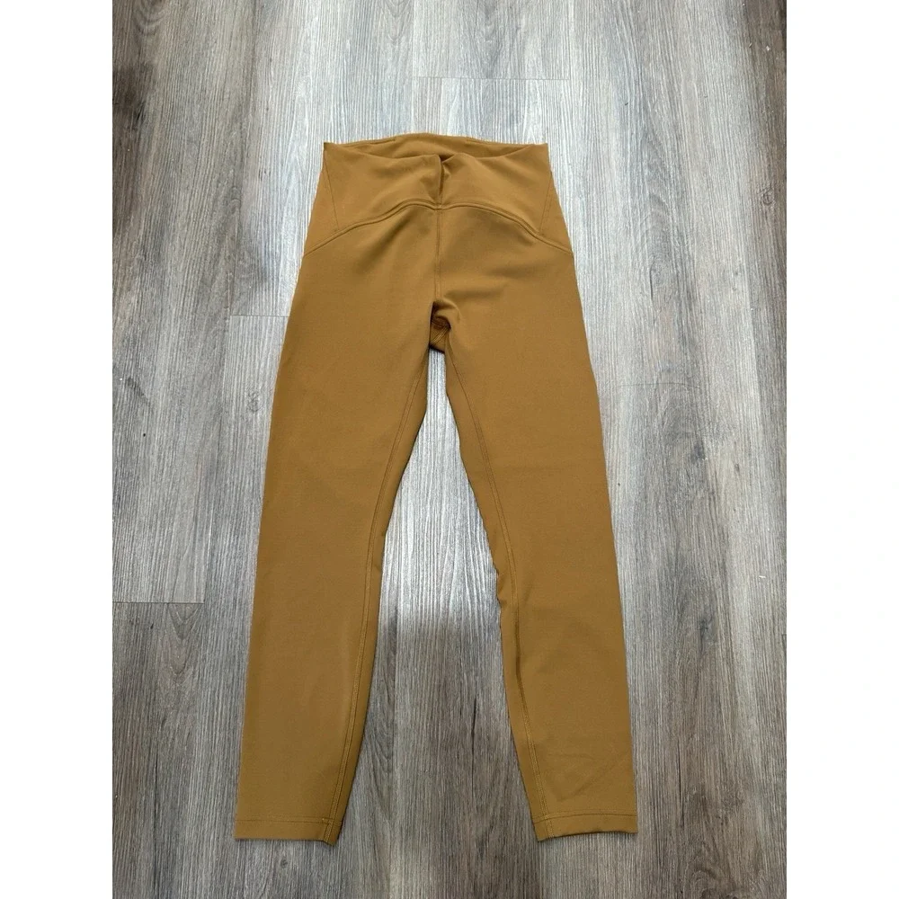 Lululemon Womens‎ size 6 Instill HR Tight 25